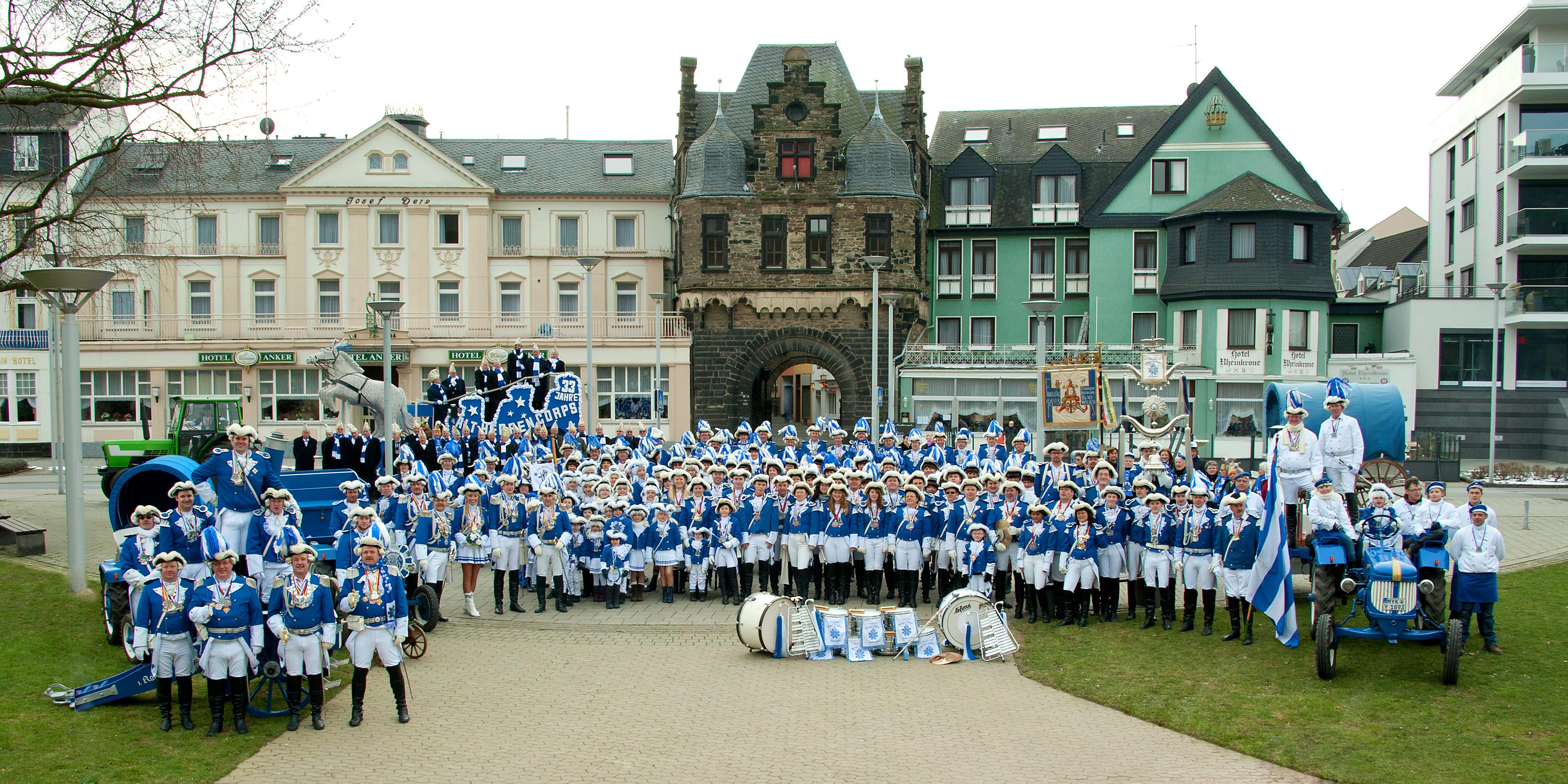 Das uniformierte Corps im Jubiläumsjahr 2014 (11x11 Jahre)