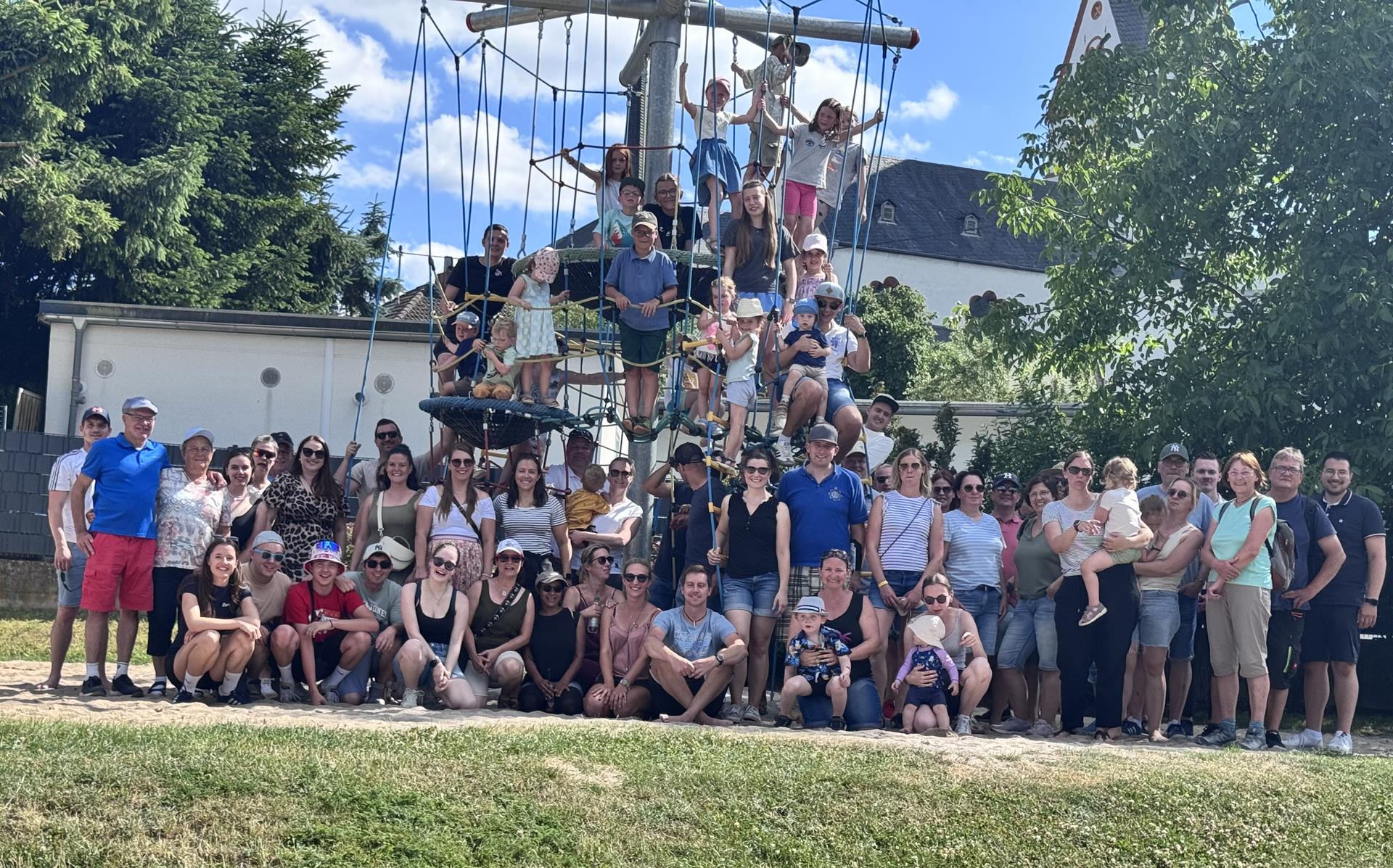 Gruppenfoto Blaue Funken Copy